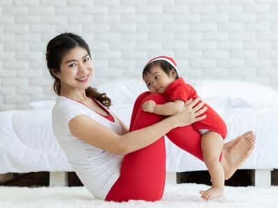 Chăm Sóc Mẹ Và Bé Trong Những Ngày Đầu Sau Sinh