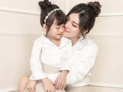 Chăm Sóc Mẹ Và Bé Trong Những Ngày Đầu Sau Sinh